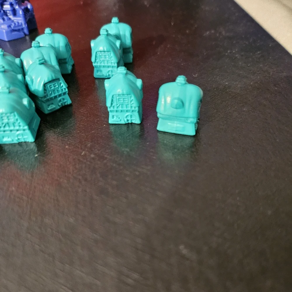 2001 Monopoly Disney Edition Replacement 28‎ Cottages And 11 Castles